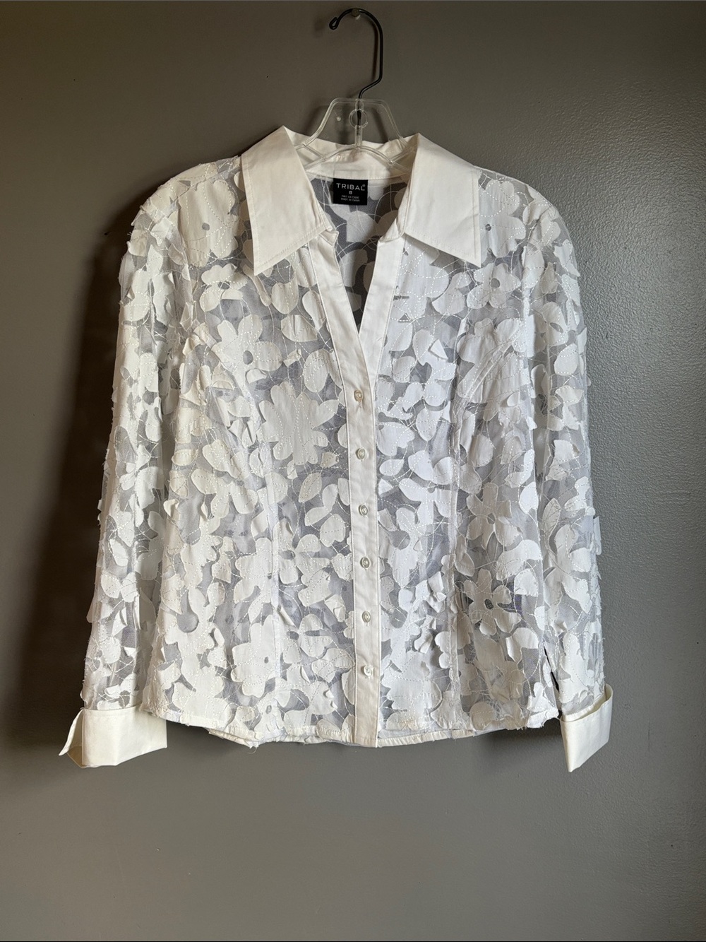 Tribal White Sheer Floral Lace Button-Down Shirt * sz 8 *